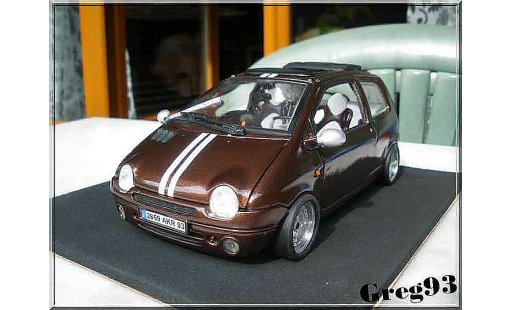 Renault Twingo Base 1/18 Anson chocolate jantes ronal modellautos