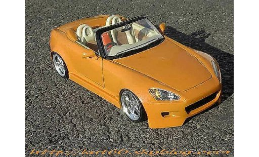 Honda S2000 Base 1/18 Maisto orange tuning modellautos