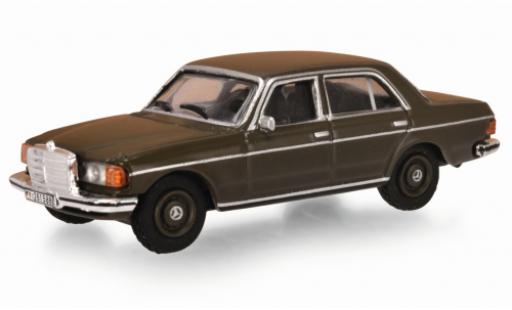 Modellautos Mercedes 230 1/87 Schuco E (W123) Bundeswehr Mercedes 230 1/87 Schuco E (W123) Bundeswehr modellautos