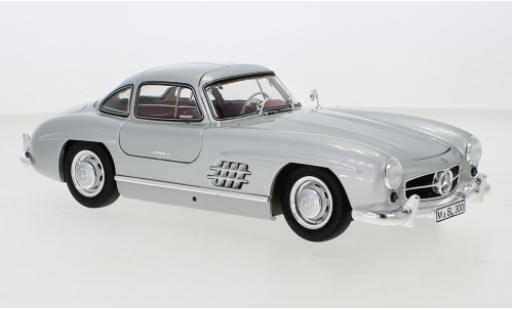 Mercedes 300 1/18 Schuco SL silber 1954 modellautos