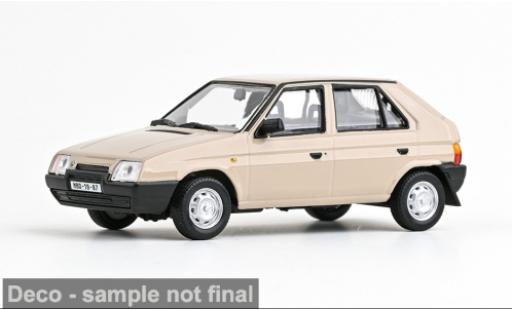 Skoda Favorit 1/43 Abrex 136L beige 1988 1:43 modellautos