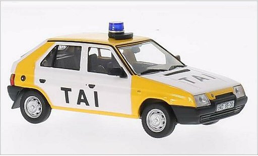 Skoda Favorit Livree Officielle 1/43 Abrex Tai Praha (rundes blaulicht) weiss/gelb 1987 modellautos