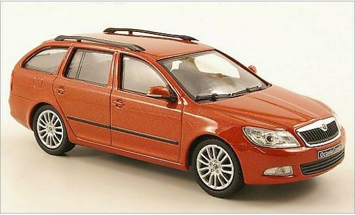 Skoda Octavia Combi 1/43 Abrex mettalic orange Avia modellautos