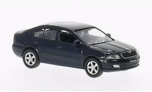 Skoda Octavia Base 1/87 Welly blau modellautos