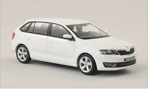 Skoda Rapid Spaceback ACE 1/43 Abrex Spaceback weiss 2013 modellautos