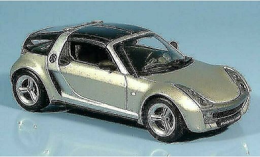Smart Roadster Coupe 1/43 Minichamps beige 2003 modellautos