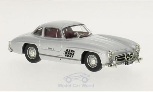 Mercedes 300 1/43 Solido SL (W198) silber 1954 modellautos