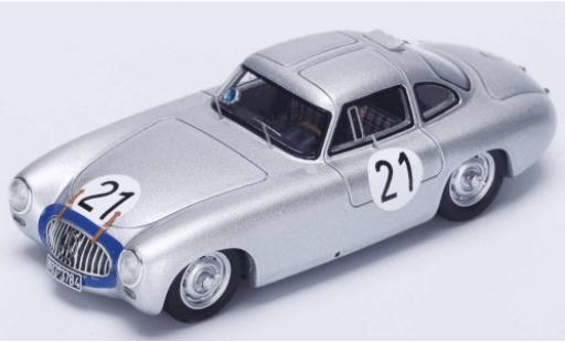 Modellautos Mercedes 300 1/43 Spark SL (W194) No.21 24h Le Mans 1952 H.Lang/F.Riess Mercedes 300 1/43 Spark SL (W194) No.21 24h Le Mans 1952 H.Lang/F.Riess modellautos