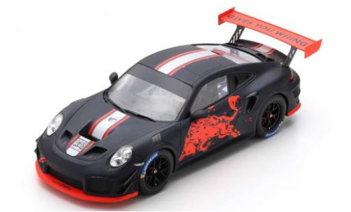 Modellautos Aston Martin V8 Vantage GT2 1/18 Spark Porsche GT2 RS Clubsport matt-schwarz/Dekor Red Bull 2019 Aston Martin V8 Vantage GT2 1/18 Spark Porsche GT2 RS Clubsport matt-schwarz/Dekor Red Bull 2019 modellautos