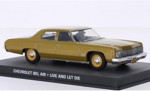 Modellautos Chevrolet Bel Air 1/43 SpecialC gold James Bond 007 Leben und sterben lassen ohne Vitrine Chevrolet Bel Air 1/43 SpecialC gold James Bond 007 Leben und sterben lassen ohne Vitrine modellautos