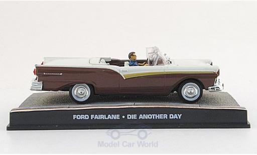 Ford Fairlane 1/43 SpecialC Cabriolet braun/weiss James Bond 007 2002 Stirb an einen anderen Tag ohne Vitrine modellautos
