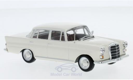 Modellautos Mercedes 200 1/43 SpecialC D (W110) beige 1965 ohne Vitrine Mercedes 200 1/43 SpecialC D (W110) beige 1965 ohne Vitrine modellautos