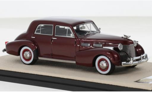 Modellautos Cadillac Fleetwood 1/43 Stamp Models Sixty Special metallise rouge foncé 1940 Cadillac Fleetwood 1/43 Stamp Models Sixty Special metallise rouge foncé 1940 modellautos