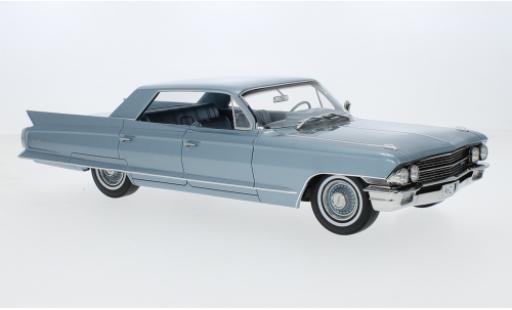 Modellautos Cadillac Sedan 1/18 Stamp Models DeVille metallise bleu clair 1962 Cadillac Sedan 1/18 Stamp Models DeVille metallise bleu clair 1962 modellautos
