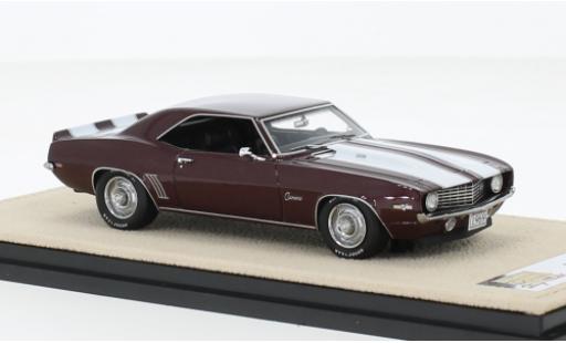 Chevrolet Camaro 1/43 Stamp Models Z28 metallise violett/blanche 1969 modellautos