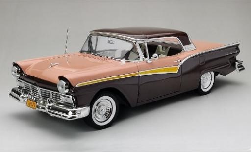 Modellautos Ford Fairlane 1/18 Sun Star 500 Skyliner rosa/braun 1957 Ford Fairlane 1/18 Sun Star 500 Skyliner rosa/braun 1957 modellautos