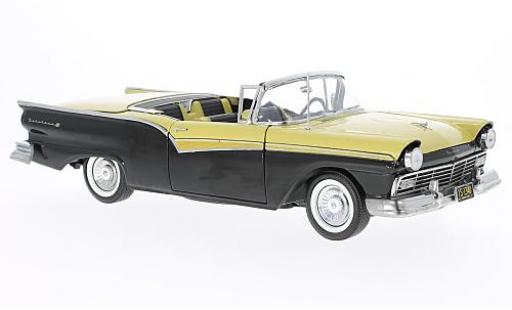 Modellautos Ford Fairlane 1/18 Sun Star 500 Skyliner schwarz/gelb 1957 Ford Fairlane 1/18 Sun Star 500 Skyliner schwarz/gelb 1957 modellautos