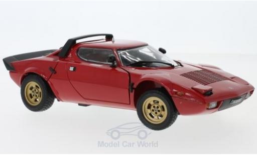 Modellautos Lancia Stratos 1/18 Sun Star Stradale rot 1975 ohne Vitrine Lancia Stratos 1/18 Sun Star Stradale rot 1975 ohne Vitrine modellautos
