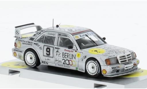 Modellautos Mercedes 190 1/64 Tarmac Works E 2.5-16 Evo 2 (W201) No.9 Macau Guia Race 1992 1:64 Mercedes 190 1/64 Tarmac Works E 2.5-16 Evo 2 (W201) No.9 Macau Guia Race 1992 1:64 modellautos