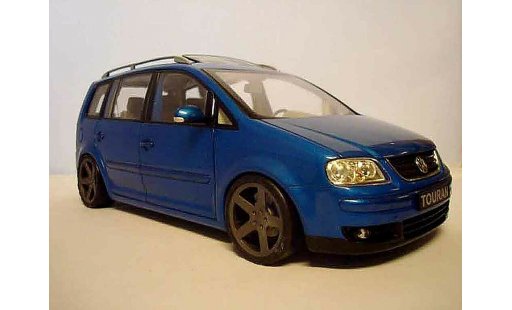 Volkswagen Touran Base 1/18 Shanghai Volkswagen blau jantes noir modellautos