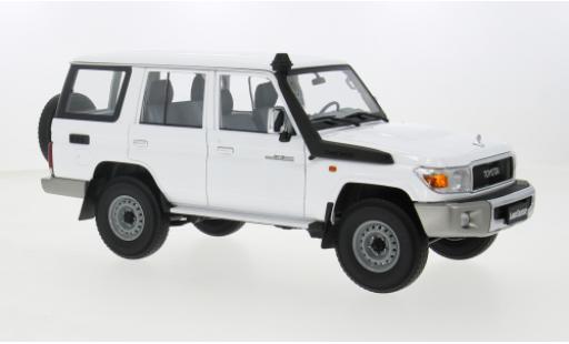 Modellautos Toyota Land Cruiser 1/18 Almost Real 7 weiss 1:18 Toyota Land Cruiser 1/18 Almost Real 7 weiss 1:18 modellautos