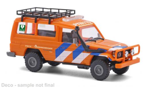 Toyota Land Cruiser 1/87 Busch HZJ 78 1985 Reddingsbrigarde Petten (NL) 1:87 modellautos