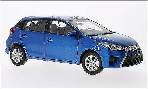 Toyota Yaris Base 1/18 Paudi blau 2014 modellautos