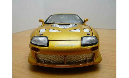 Toyota Supra Fast & Furious 1/18 Ertl and 2 modellautos