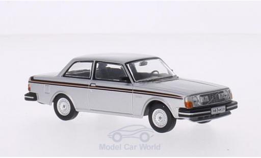 Modellautos Volvo 242 1/43 Triple 9 Collection GT silber/Dekor 1978 Volvo 242 1/43 Triple 9 Collection GT silber/Dekor 1978 modellautos