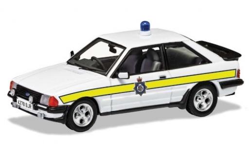 Ford Escort 1/43 Vanguards Mk III XR3i RHD Durham Constabulary 1983 modellautos