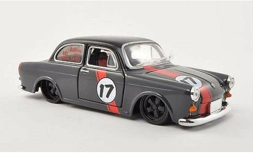 Volkswagen 1600 Base 1/24 Maisto Stufenheck Tuning No.17 modellautos