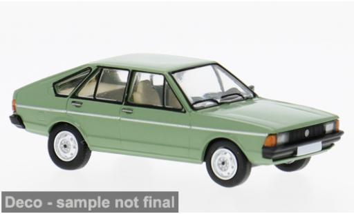 Volkswagen Passat 1/87 PCX87 B1 gr&uuml;n 1977 1:87 modellautos
