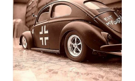Volkswagen Kafer Base 1/18 Solido cox stuka bug modellautos