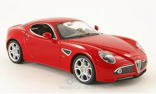 Alfa Romeo 8C 1/24 Welly Competizione rot ohne Vitrine modellautos