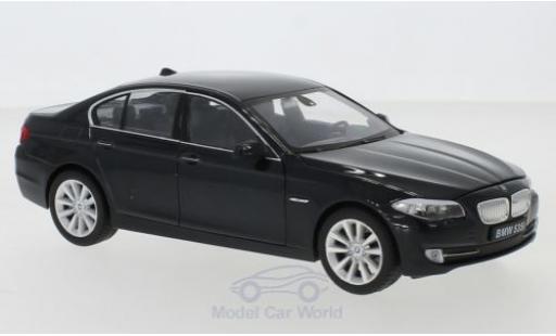 Bmw 535 1/24 Welly i (F10) mettalic schwarz modellautos
