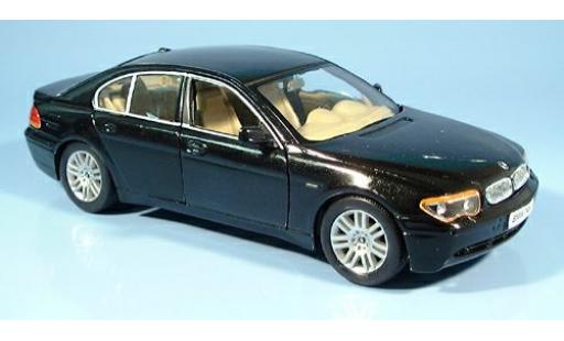 Bmw 745 1/24 Welly i schwarz 2002 1:24 modellautos