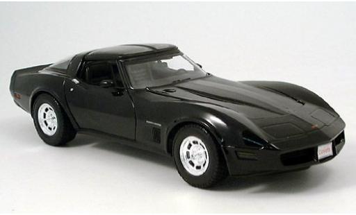 Modellautos Chevrolet Corvette 1/18 Welly Coupe schwarz 1982 1:18 Chevrolet Corvette 1/18 Welly Coupe schwarz 1982 1:18 modellautos