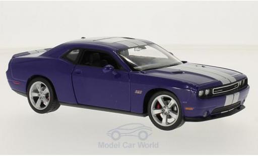 Dodge Challenger 1/24 Welly SRT lila/silber 2012 modellautos