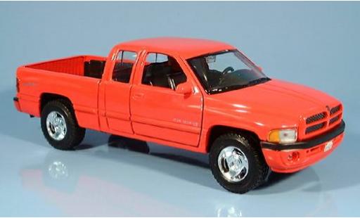 Dodge RAM 1/24 Welly Ram 1500 Sport rot 2002 1:24 modellautos