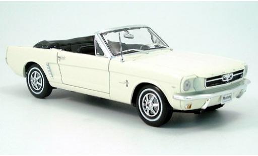 Ford Mustang 1/18 Welly Cabriolet creme 1964 1:18 modellautos