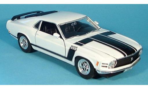 Modellautos Ford Mustang 1/24 Welly weiss 1970 1:24 Ford Mustang 1/24 Welly weiss 1970 1:24 modellautos
