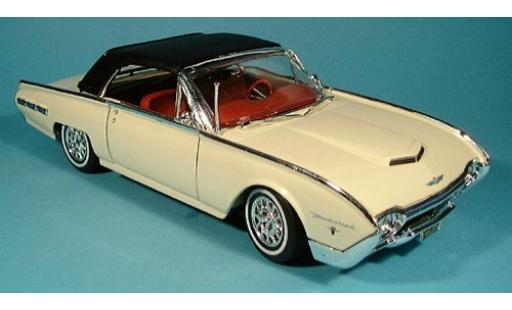 Modellautos Ford Thunderbird 1/18 Welly Roadster weiss 1962 1:18 Ford Thunderbird 1/18 Welly Roadster weiss 1962 1:18 modellautos