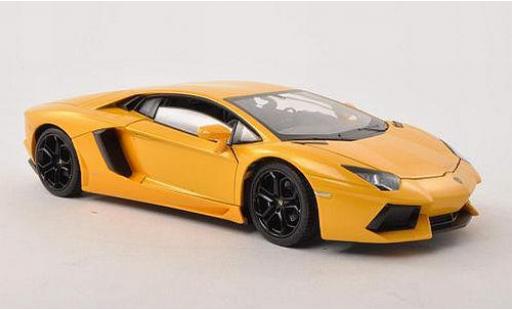 Lamborghini Aventador 1/24 Welly Coupe gelb 1:24 modellautos