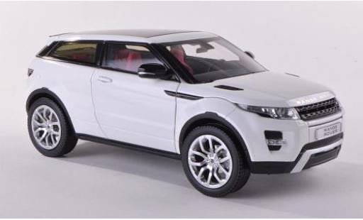 Modellautos Range Rover Evoque 1/18 Welly Land Rover Coupe weiss LHD (GTA Edition) 1:18 Range Rover Evoque 1/18 Welly Land Rover Coupe weiss LHD (GTA Edition) 1:18 modellautos