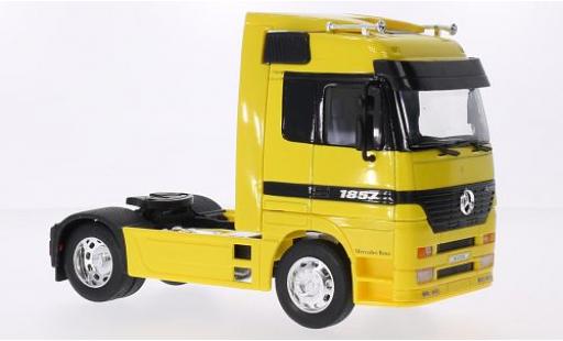 Modellautos Mercedes Actros 1/32 Welly gelb Mercedes Actros 1/32 Welly gelb modellautos