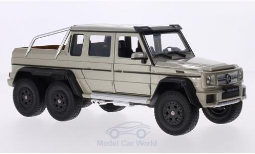 Mercedes Classe G 1/24 Welly G63 AMG 6x6 mettalic beige modellautos