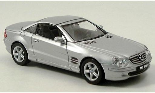 Modellautos Mercedes Classe SL 1/43 Welly SL 500 silber 1:43 Mercedes Classe SL 1/43 Welly SL 500 silber 1:43 modellautos