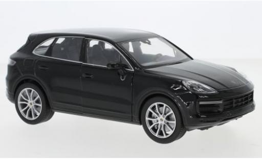 Porsche Cayenne Turbo 1/24 Welly schwarz 1:24 modellautos