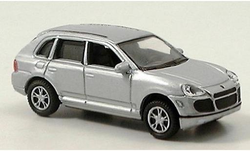 Modellautos Porsche Cayenne Turbo 1/87 Welly silber 1:87 Porsche Cayenne Turbo 1/87 Welly silber 1:87 modellautos