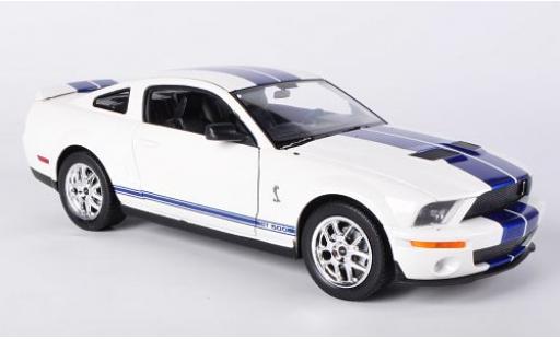 Shelby Cobra 1/24 Welly GT500 weiss/blau 2007 sans Vitrine modellautos
